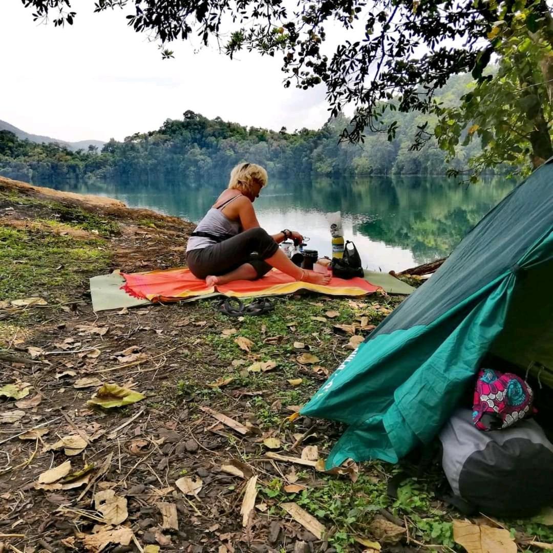 Dave The Cave Eco Lodge And Cultural Campsite Rubirizi Luaran gambar